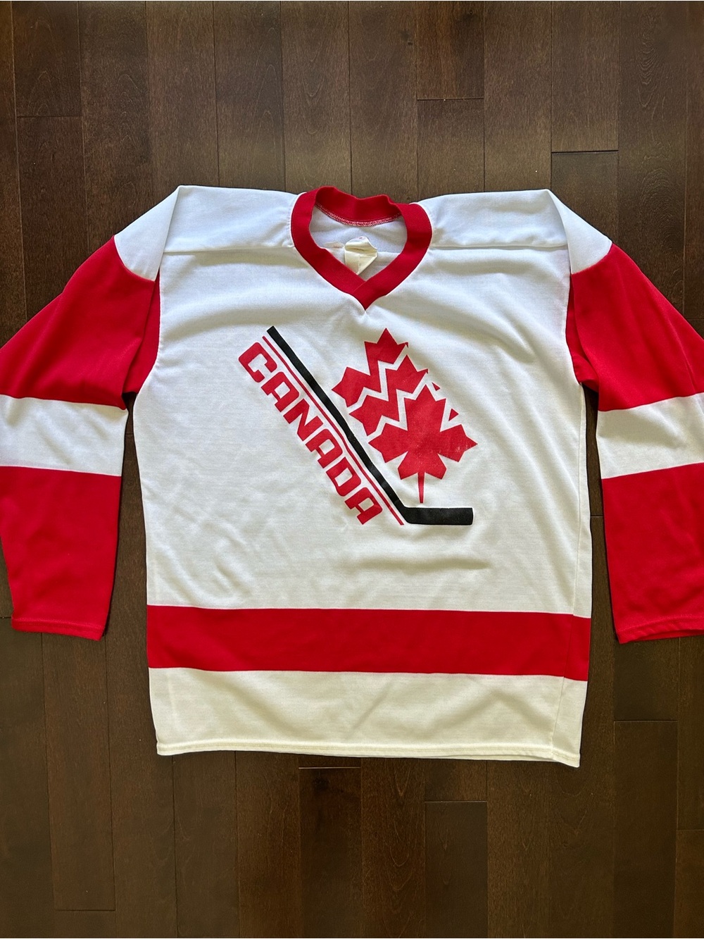 Vintage Cooper Team Canada 1982 IIHF World Junior Hockey Jersey White Large